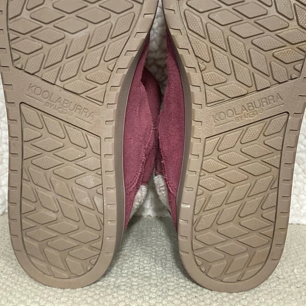 Koolaburra by UGG Kid's Plum Suede w/2 Straps & Fleece Lined Ankle Boots SZ US 3